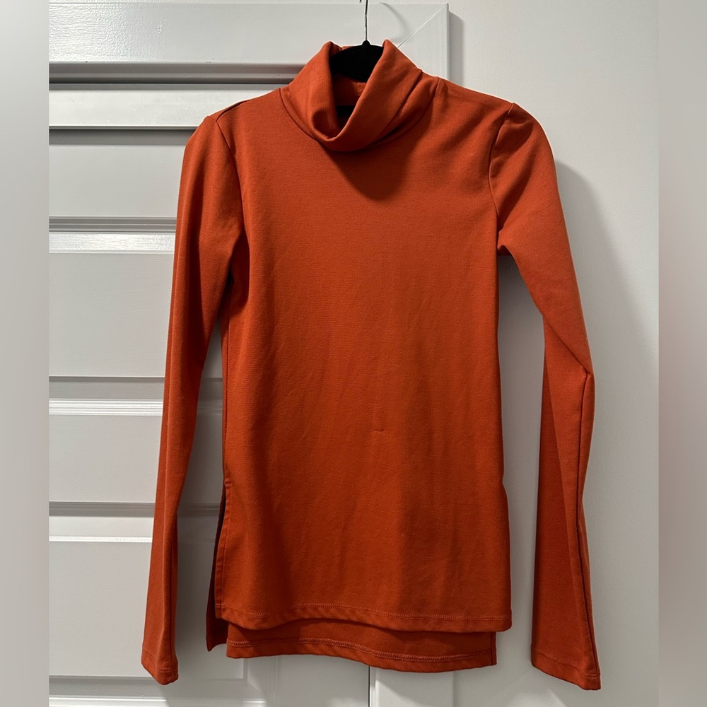 Burnt orange turtleneck